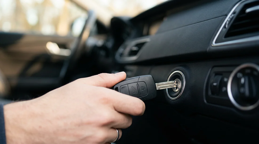 Insertion de clé de contact Citroën